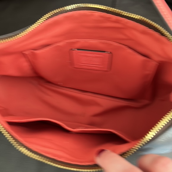 EUC Coach Tote - Picture 9 of 9